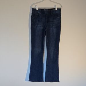 Democracy boot cut jeans 'ab' solution size 10 Classic Normcore